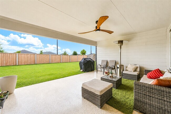 Building Photo - 3238 Derry Hill Dr
