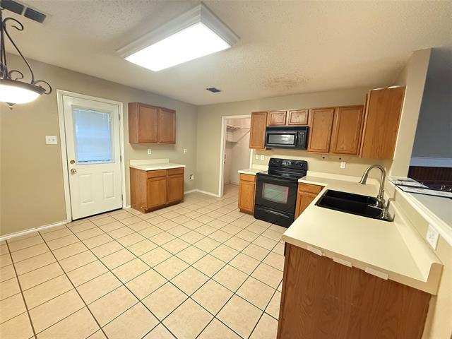 Building Photo - 645 Granite Ridge Dr
