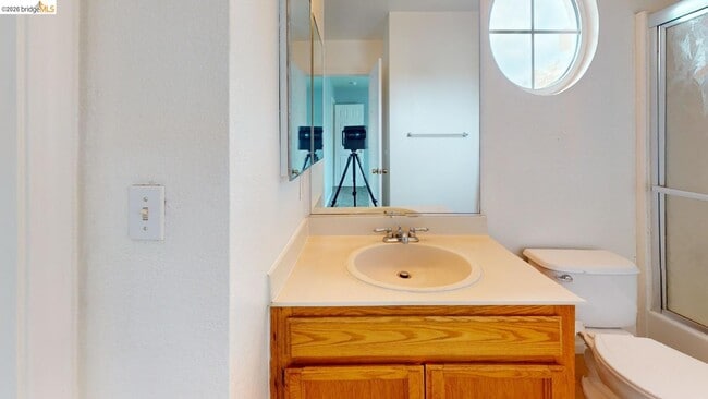 Building Photo - 1032 Twinbridge Ct