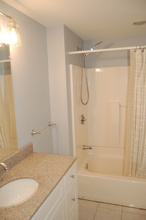 Building Photo - 16 Kent Square