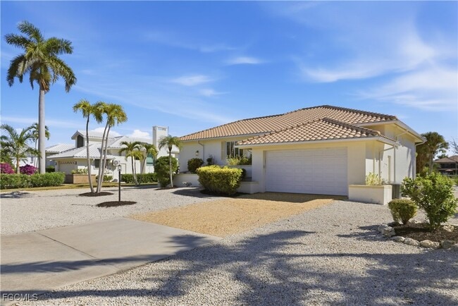 Building Photo - 1235 Par View Dr