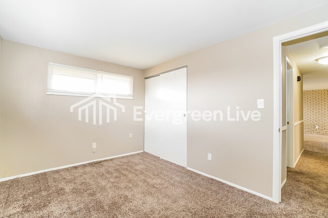 Building Photo - 6908 Retton Rd