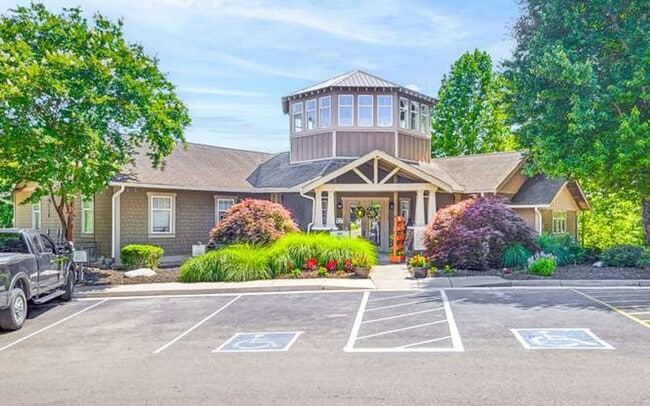 Building Photo - Knoxville 37920 - Two Bedroom, 2.5 Bath Townhome in The Woodlands of Knoxville - Ideal Student Li...