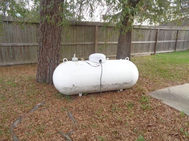 Building Photo - 16910 Port O Call St