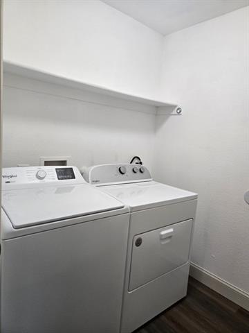 Building Photo - 305 Ohara