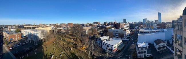 Building Photo - 104 North St