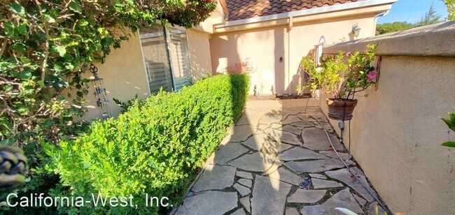 Building Photo - 2 br, 2 bath House - 6006 Pebble Beach Way