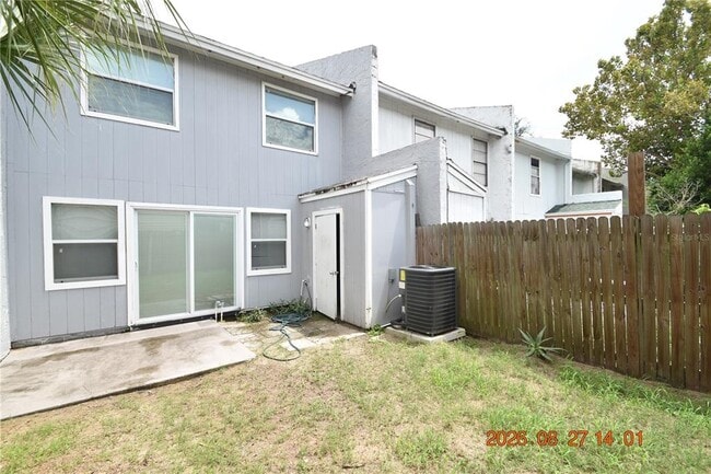 Building Photo - 5009 Terrace Village Ln