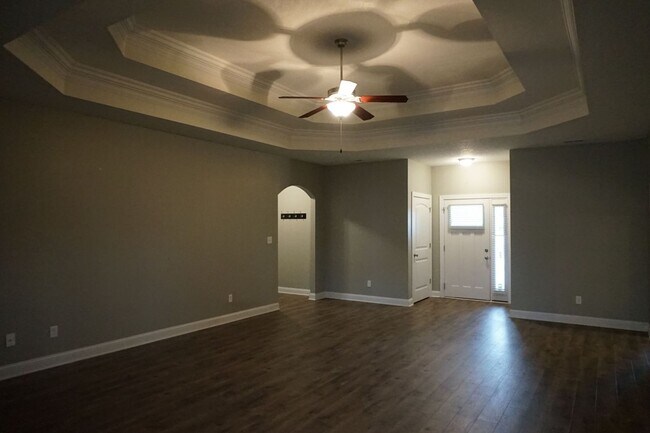 Building Photo - 3 Bedroom 2 Full Bathroom w/ Bonus Room located in The Preserves at Tidewater, Sneads Ferry!