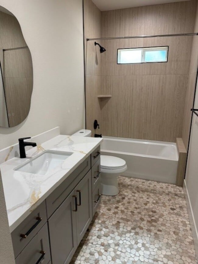 Building Photo - Home for Rent in Fair Oaks, CA