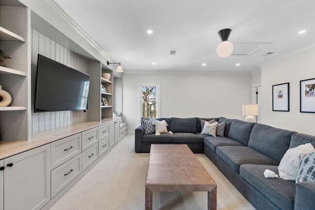 Building Photo - Luxury 12 South Living! $13,000 per month lease. 6 Bed 6 Bath with Great Outdoor Space and Bonus ...