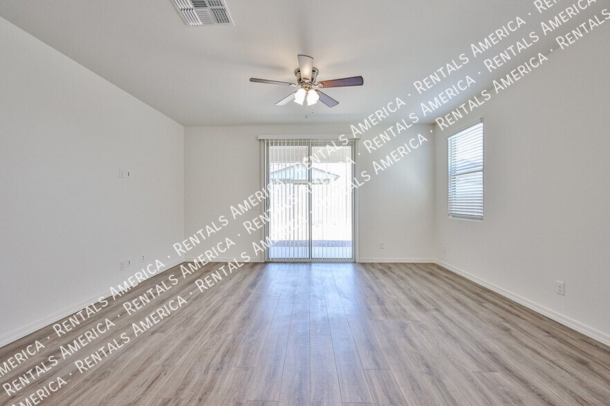 Building Photo - 24144 W Gibson Ln