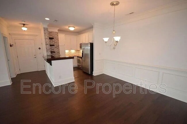 Building Photo - 936 Portstewart Dr