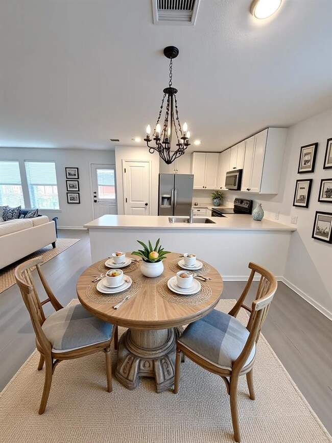 Building Photo - 18712 Loom Dr