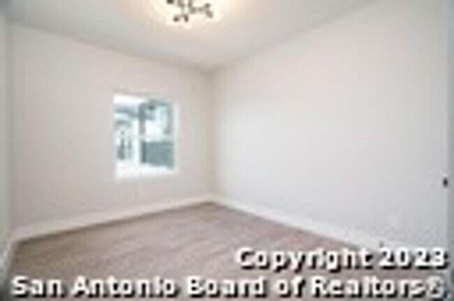 Building Photo - 343 Porter St