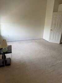 Building Photo - 203 Cross Keys Pl