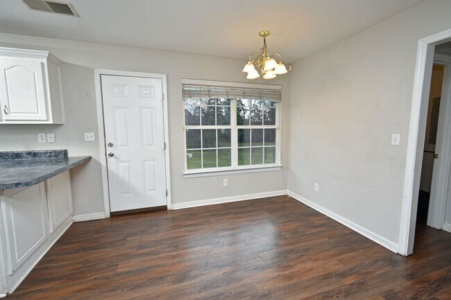 Building Photo - Spacious 4BR/2BA Home – Minutes from Fort Eisenhower!
