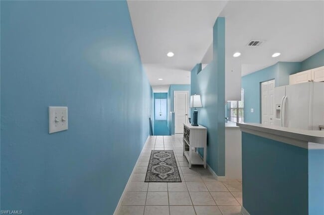 Building Photo - 4970 Deerfield Way