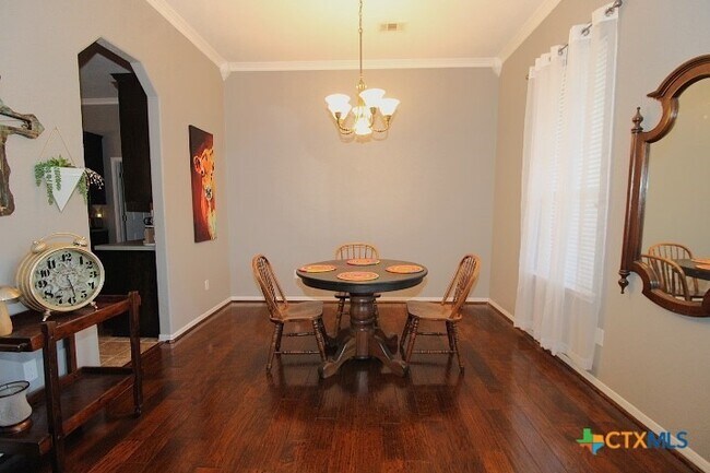 Building Photo - 775 Cactus Ln