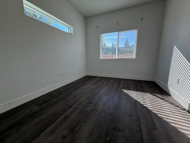 Building Photo - 4434 San Juan Ave