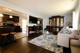 Building Photo - 8045 Woodward St