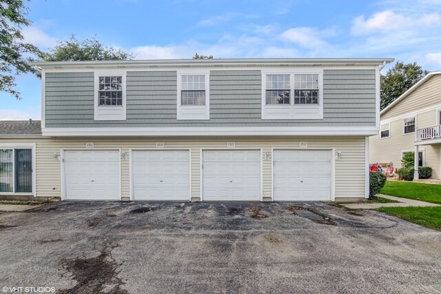 Building Photo - 1315 Alpine Ct