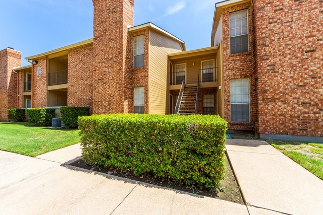 Quail Crossing Apartments Grand Prairie, TX Apartment