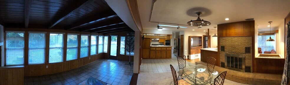 open floor flan - 2842 SW 1 Ave