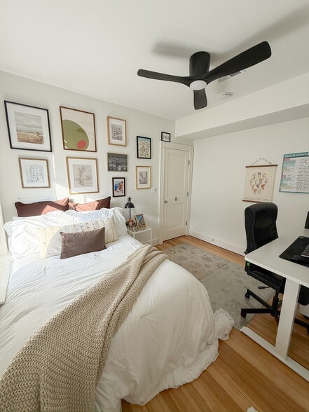 Building Photo - 9 Edison Grn