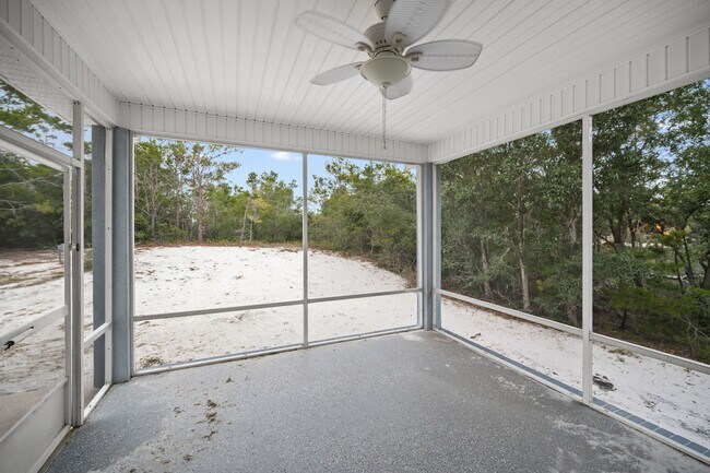 Building Photo - 31577 River Rd