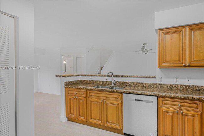 Building Photo - 12154 St.Andrews Pl