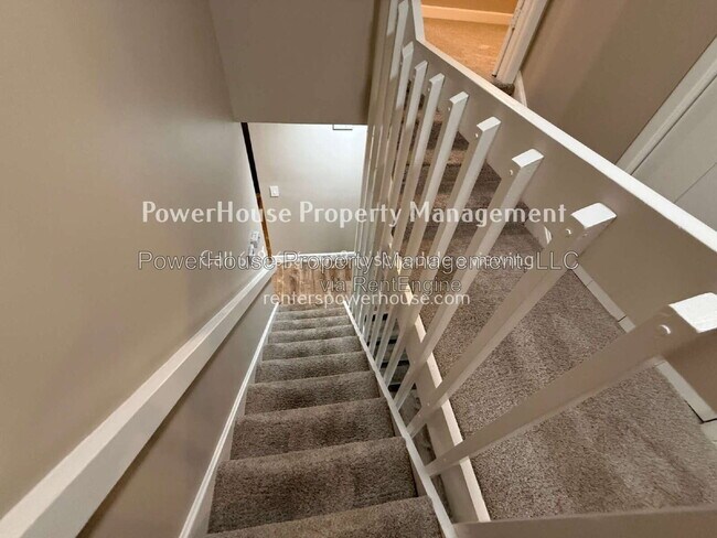 Building Photo - 145 Starboard Point