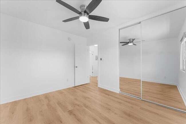 Building Photo - 7739 Laurel Canyon Blvd