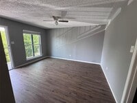 Building Photo - 309 E Dean Ave