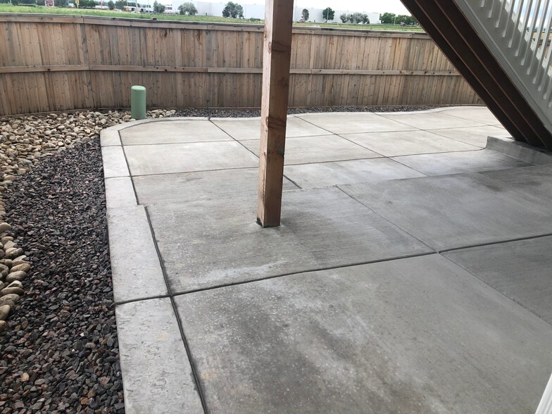 Concrete Patio - 537 High Point Dr