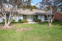 Building Photo - 13641 Flagstone Ln