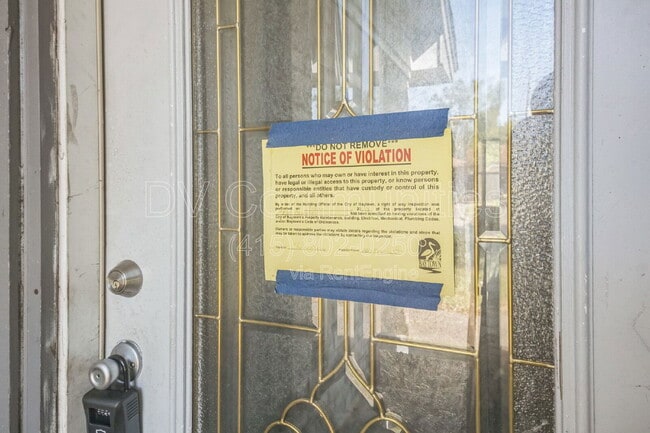 Building Photo - 9830 Cherokee St