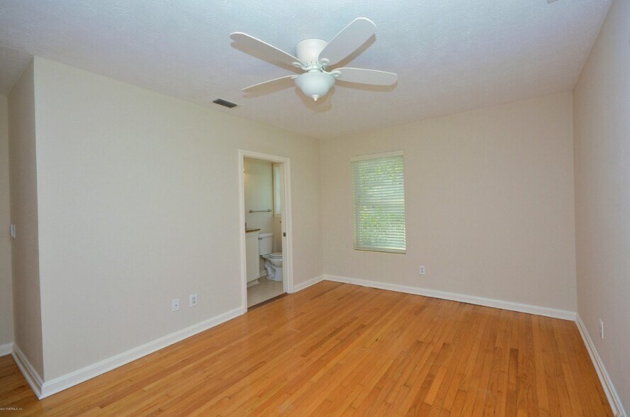 Building Photo - 4396 Gadsden Ct