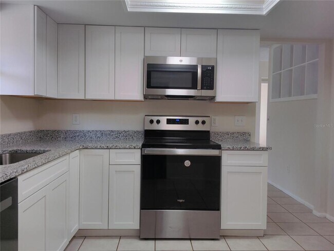 Building Photo - 1669 Tarrytown Ave