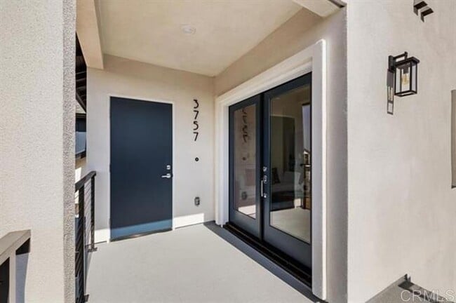 Building Photo - 3757 Adams St