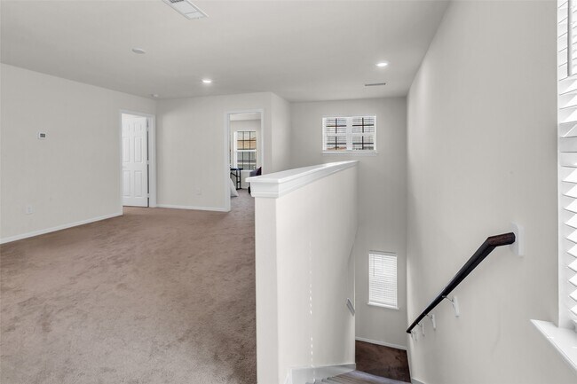 Building Photo - 4619 Prairie Chase Dr