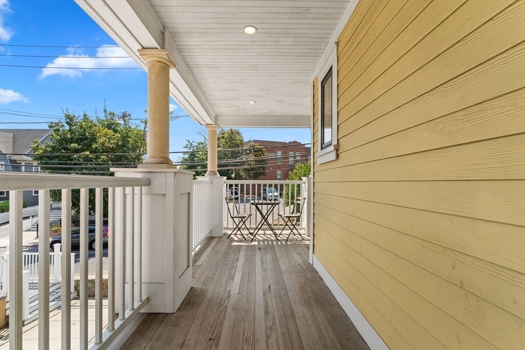 Building Photo - 152 Savin Hill Ave