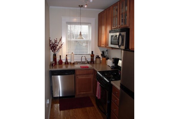 Primary Photo - 105 11th St