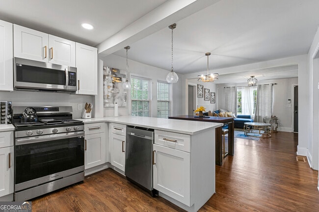 Building Photo - 1472 North Avenue NW