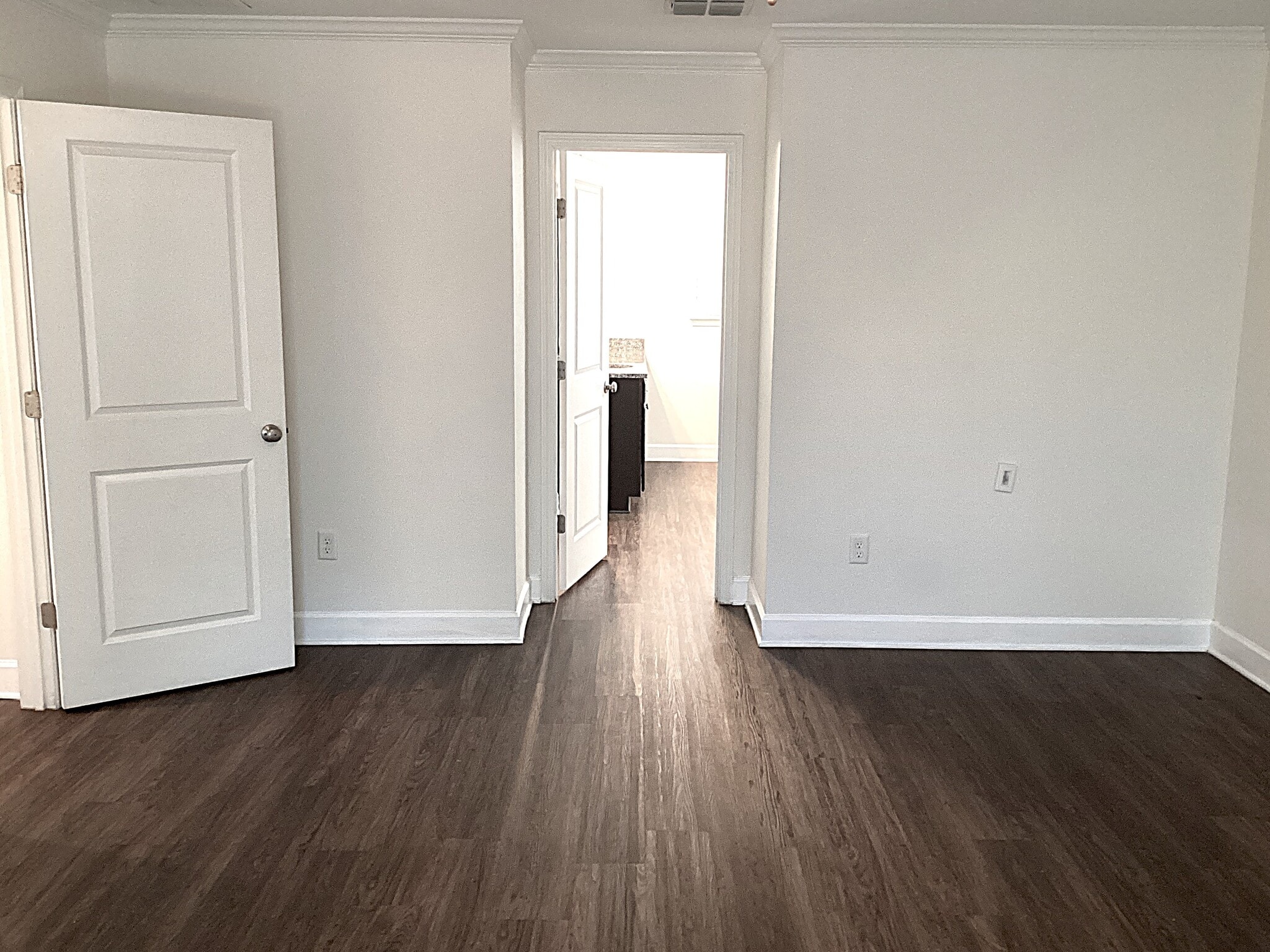 Building Photo - 1807 Silver Point