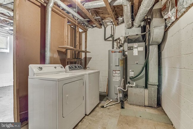 Building Photo - 7301 Larrup Ct