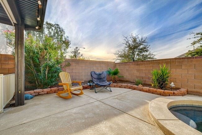 Building Photo - Pool Home with Downstairs Primary Bedroom!
