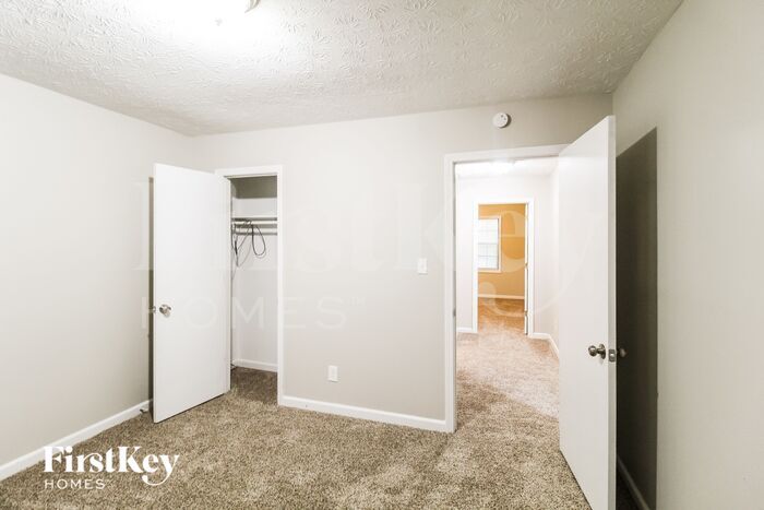 Building Photo - 1394 Cone Cir