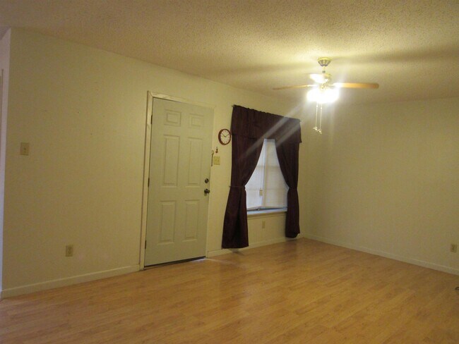 Building Photo - 5302 Springfield Ave