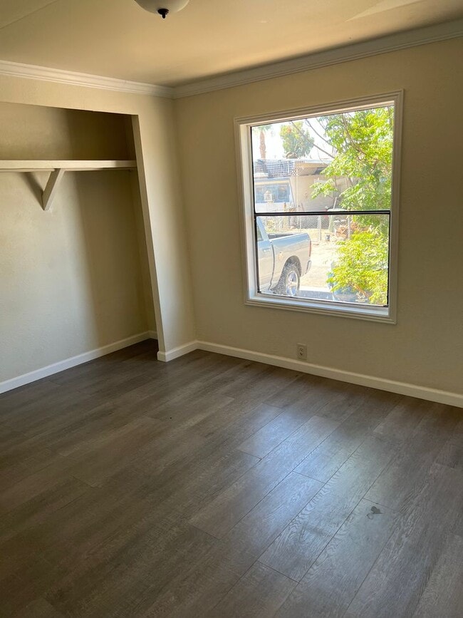 Building Photo - Single Family Rental